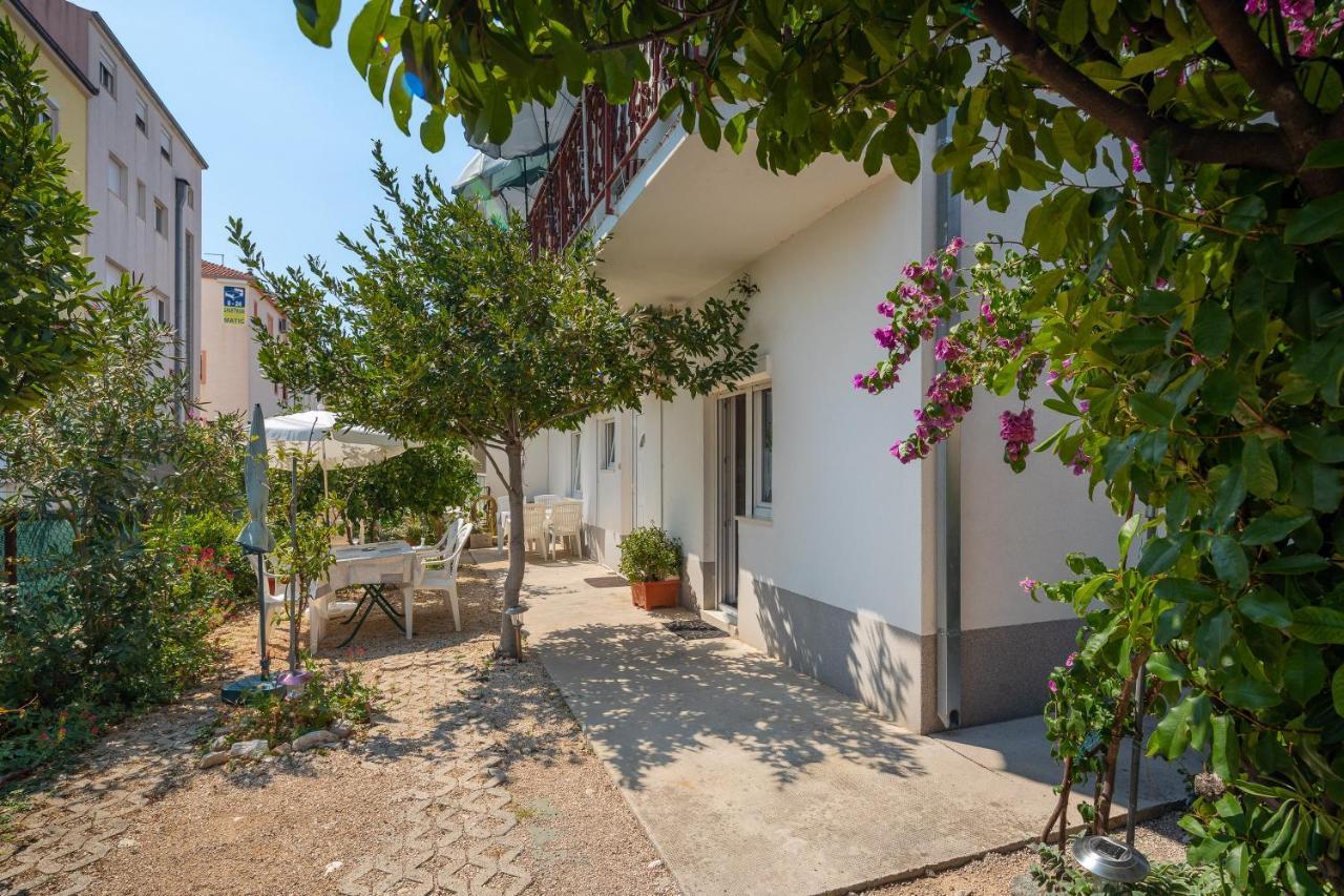 Apartament Near Babic